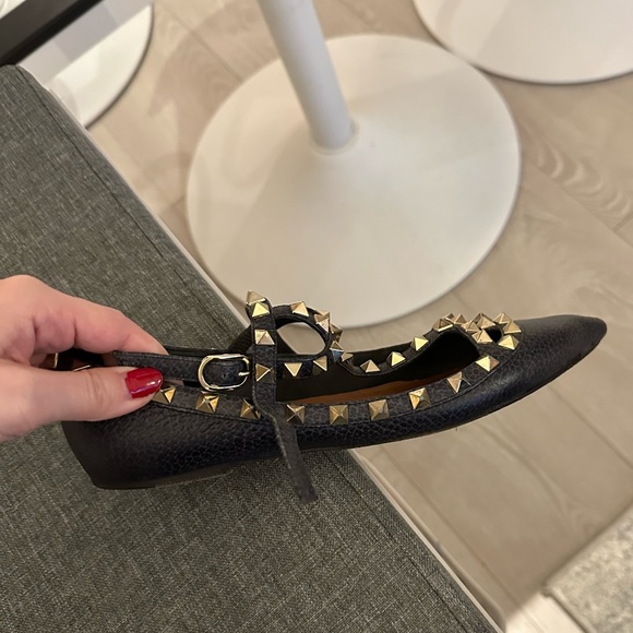 Excellent condition Valentino ballerina size 36.5, fits 37 - Picture 3 of 10